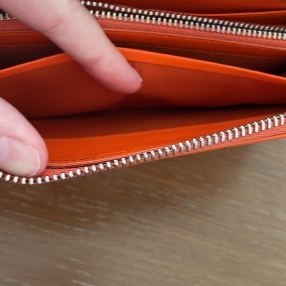 Dior Cannage Patent Leather Wallet - orange - with letter charms - Picture 14 of 16